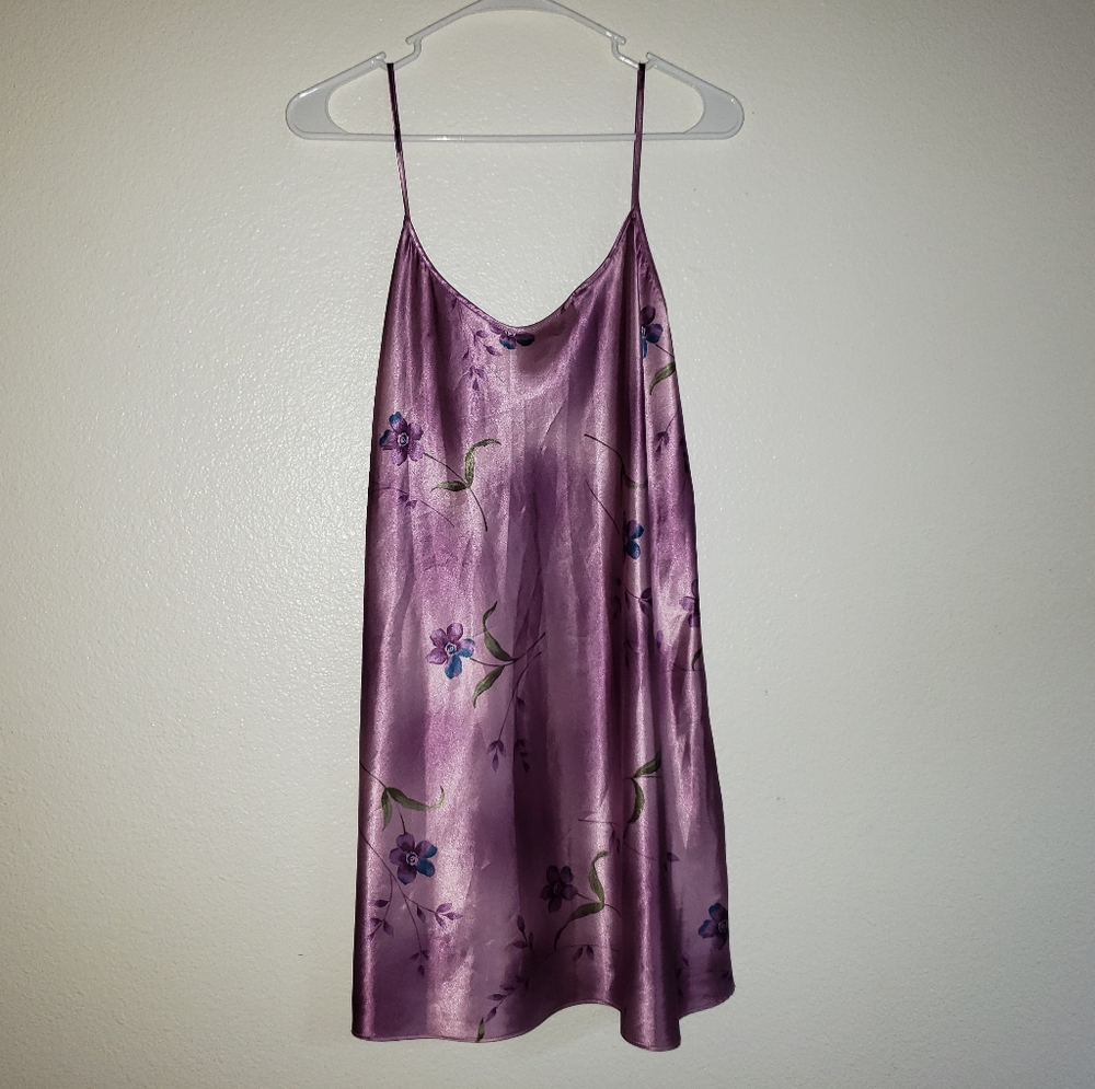 Nightgown & robe set from Private Luxuries